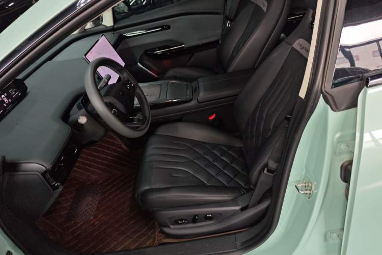 Used Hyptec GT 2024 Global Model 710 Ultra-High Voltage Intelligent Driving Edition Left Front Seat