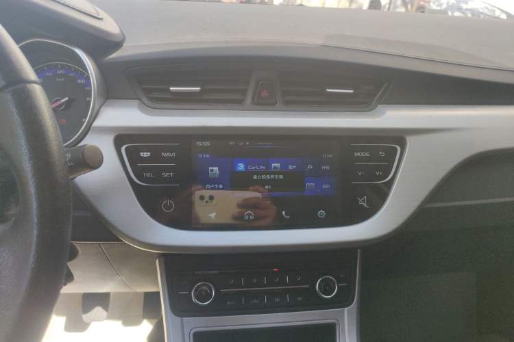 Used Geely Auto Vision 2019 Upgraded Model 1.5L Manual Luxury Version China VI Standard