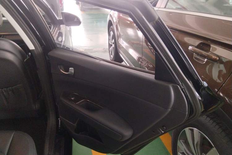 Used Kia K5 2016 1.6T Automatic LUX
