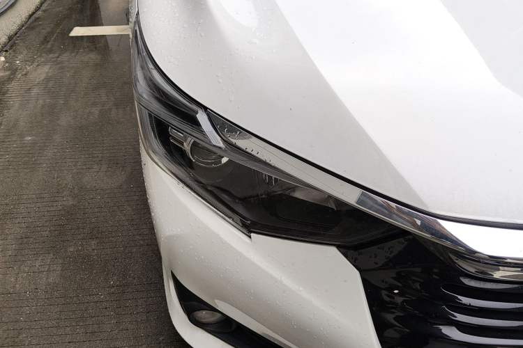 Used Honda Crider 2022 180Turbo CVT Luxury Edition Right Front Headlight