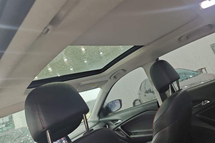 Used Chevrolet Trax 2021 Redline 335T CVT Luxury Edition China VI Standard