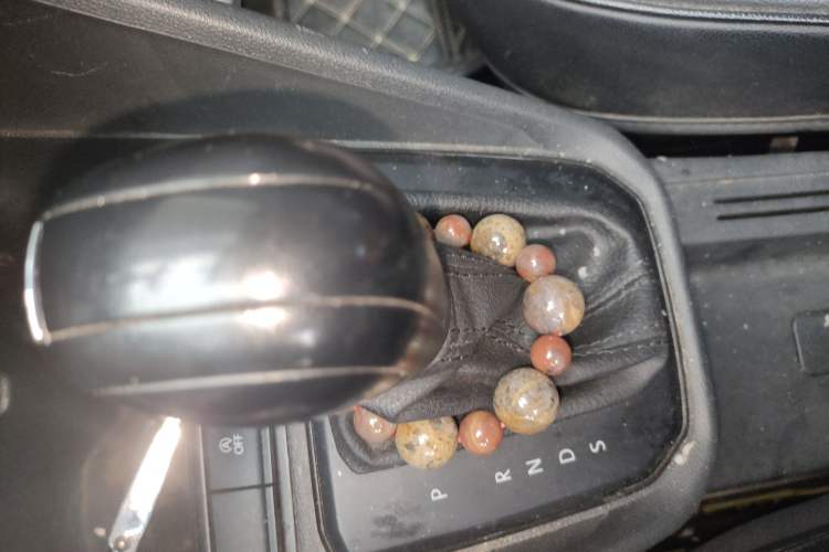 Used Volkswagen Santana 2021 1.5L Automatic Fashion Edition Gear Lever