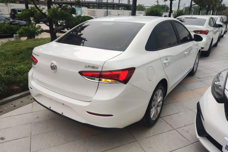 Used Buick GT 2021 Revised Version Flagship 1.5L Automatic Elite Edition Right Rear Taillight