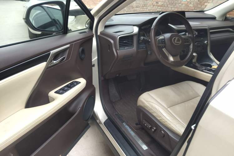 Used Lexus RX 2016 300 Two-Wheel Drive Elite Version China V Standard Driver Seat