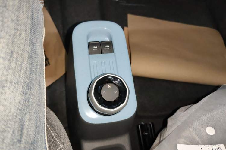 Used Geely Galaxy Panda 2024 Panda Mini 200km Endurance Bear