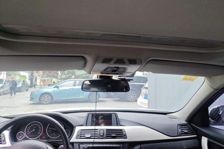 Used BMW 3 Series 2014 320Li Fashion Model