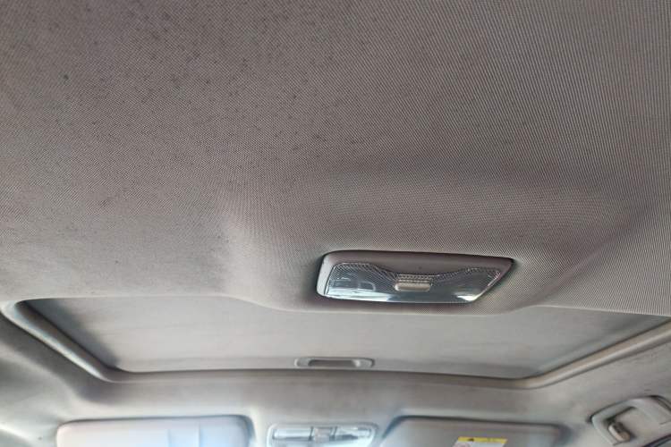 Used CHANGAN CS35 2016 1.6L Manual Luxury Model China V Standard