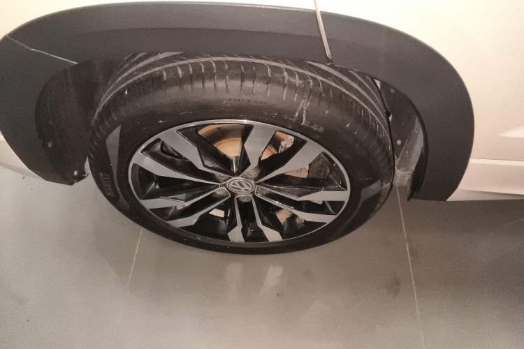 Used Volkswagen Tharu 2019 280TSI Two-Wheel Drive R-Line China V Standard Exterior 5