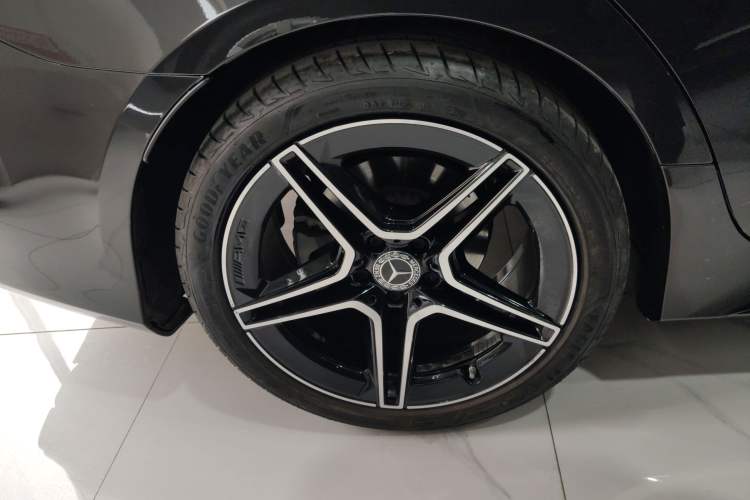 Used Mercedes-Benz CLS 2023 CLS 300 Sporty Edition
