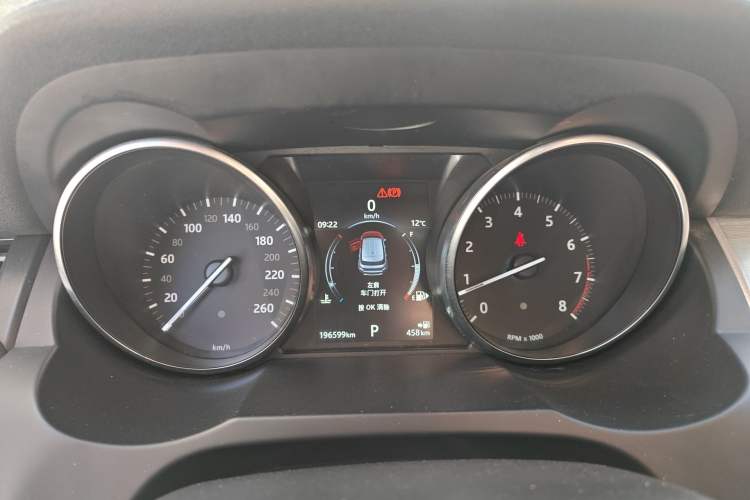 Used Land Rover Range Evoque 2018 240 PS SE Smart Brilliance Edition Instrument Cluster