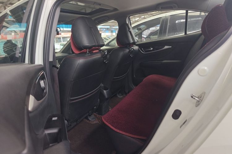 Used Honda Crider 2015 1.8L automatic luxury edition
