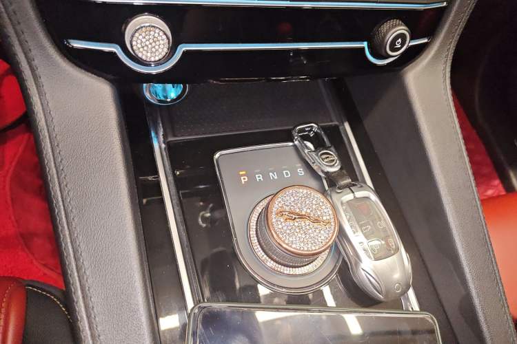 Used Jaguar F-PACE 2020 2.0T Urban Deluxe Edition
