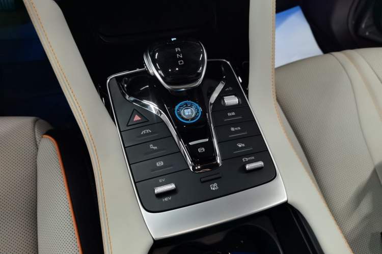 Used BYD Song PLUS New Energy 2021 DM-i 110KM Flagship PLUS Gear Lever