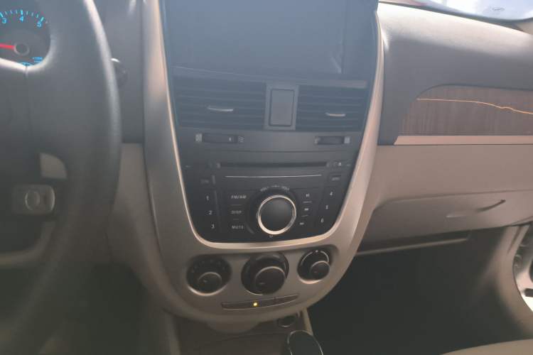 Used Buick Excelle 2015 1.5L Automatic Classic Model