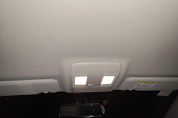 Used Mazda 3 Axela 2014 Sedan 1.5L Manual Comfort Model Headliner