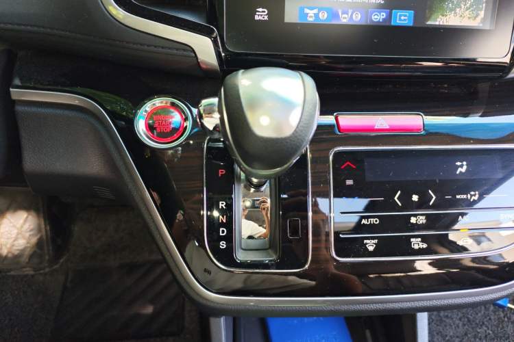 Used Honda Odyssey 2018 2.4L Supreme Edition
