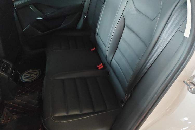 Used Volkswagen Tharu 2022 280TSI Two-Wheel-Drive Luxury Edition
