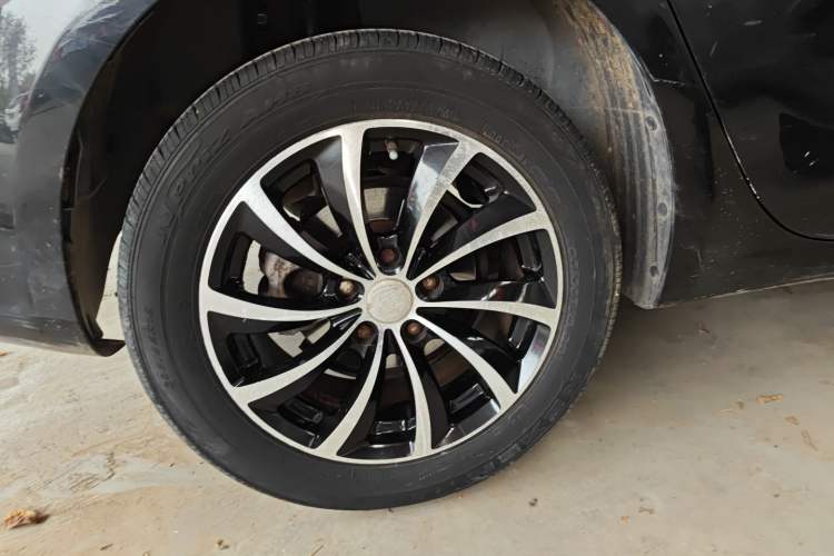 Used Fiat Viaggio 2015 1.4T Manual Enjoyment Edition
