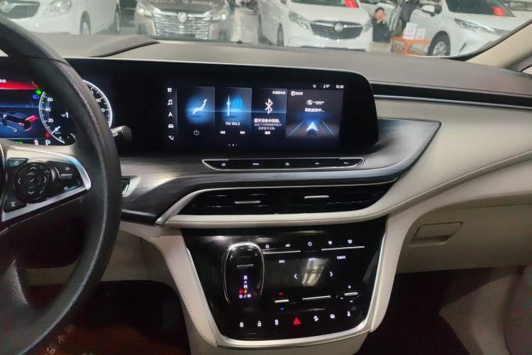 Used Buick GL8 2023 ES Lu Zun Comfort Model