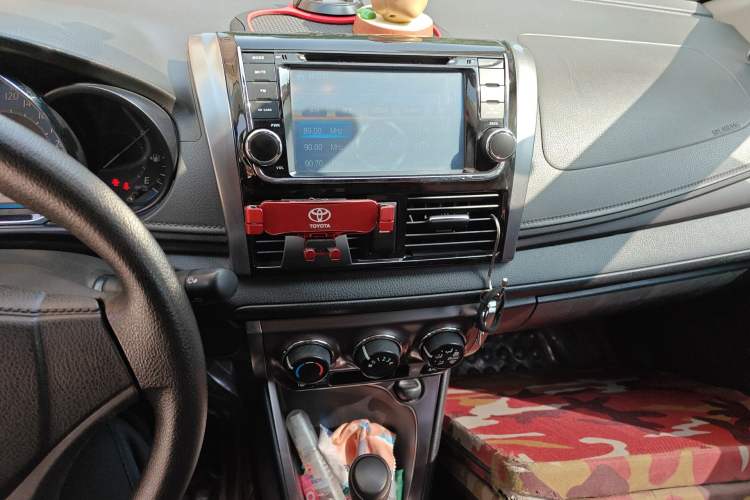 Used Toyota YARiS L Zhi Xuan 2014 1.3E Automatic Charm Edition
