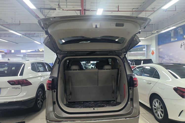 Used Buick GL8 2023 ES Lu Zun Comfort Model Trunk