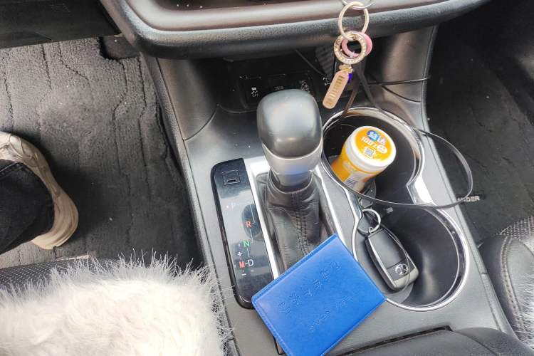 Used Toyota Highlander 2017 2.0T Four-Wheel Drive Black Edition Limited Model
