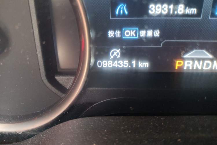 Used Ford F-150 Raptor 2019 3.5T Raptor Performance Enhanced Edition Odometer Close Up