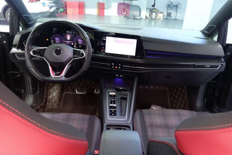 Used Volkswagen Golf GTI 2021 380TSI DSG GTI Center Console