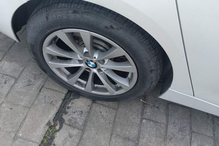 Used BMW 3 Series GT 2016 320i Fashion Model Exterior 8