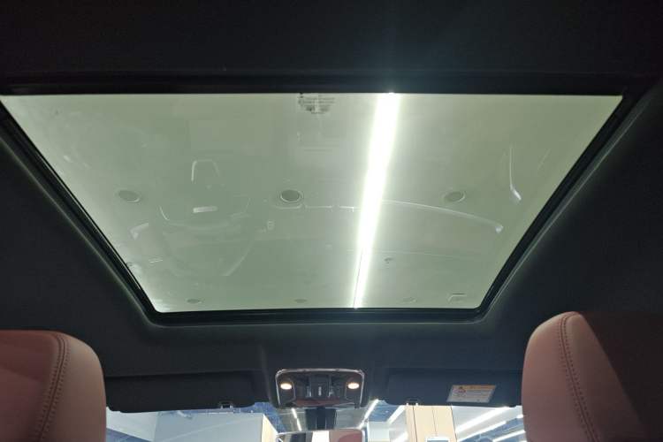 Used JETOUR X70 PLUS 2025 Champion Edition 1.5T DCT Champion MAX 5-seater Headliner