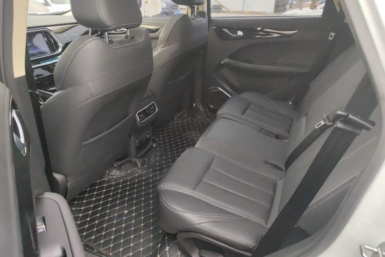 Used JETOUR X90 2019 1.5T DCT Smart Enjoyment Version 5 Seats China VI Standard
