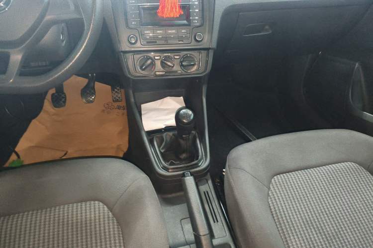 Used Volkswagen Santana 2021 1.5L Manual Fashion Edition
