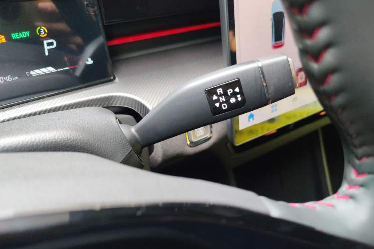 Used JETOUR Dashing i-DM 2023 1.5T DHT Lightning Gear Lever