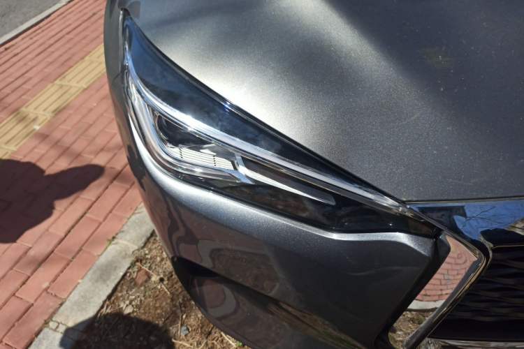 Used Infiniti QX50 2020 2.0T All-Wheel-Drive Elite Version Right Front Headlight