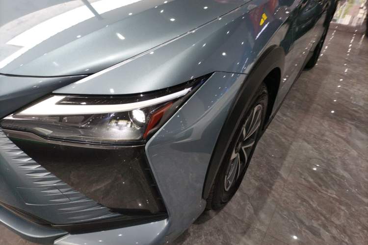 Used Lexus RZ 2023 450e All-Wheel Drive Luxury Edition