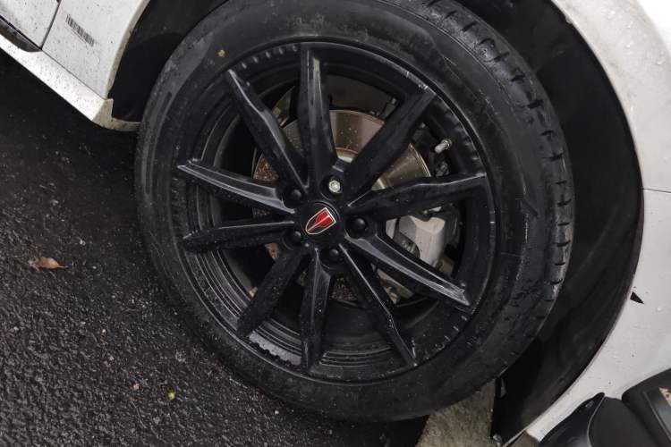 Used Hongqi H6 2024 2.0T ZhiShang Version
