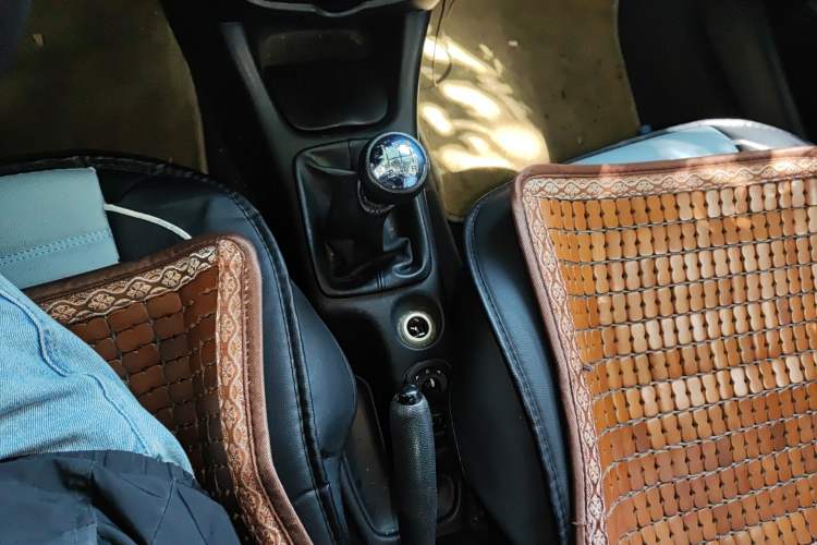 Used Peugeot 207 2011 Sedan 1.4L Manual Yule Edition