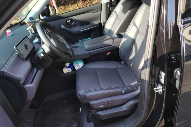 Used Leapmotor C16 2024 Range-Extended 200 Luxury Edition