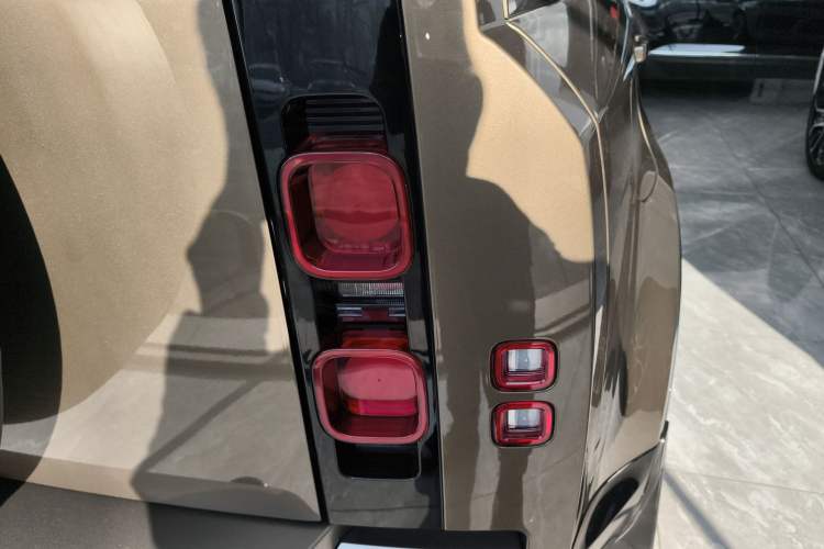 Used Land Rover Defender 2022 110 P400 X-DYNAMIC HSE