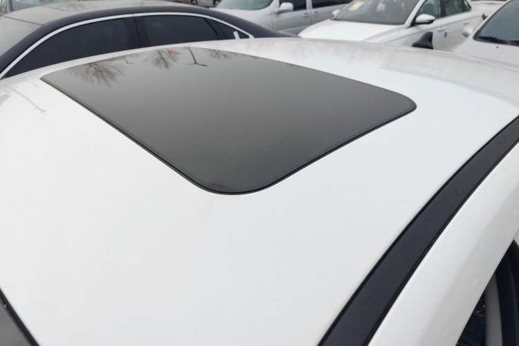 Used Hyundai Elantra 2023 1.5L CVT GLX Elite Edition Roof