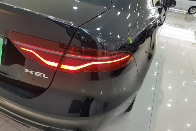 Used Jaguar XEL 2023 2.0T 250 PS R-DYNAMIC S Advanced Sport Edition
