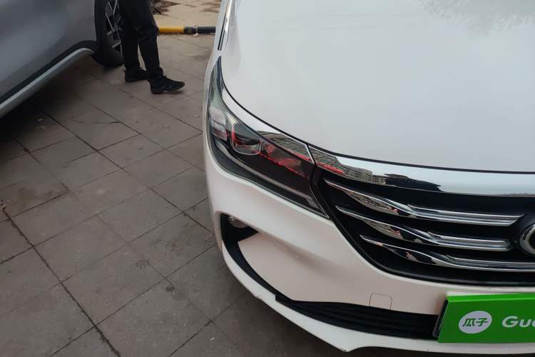 Used GAC Trumpchi GA4 2018 200T Automatic Luxury Edition Right Front Headlight