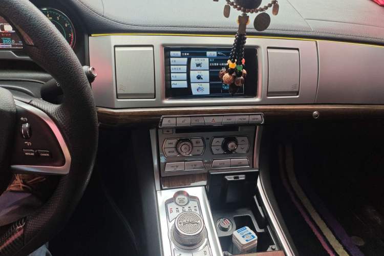 Used Jaguar XF 2013 XF 2.0T Luxury Edition