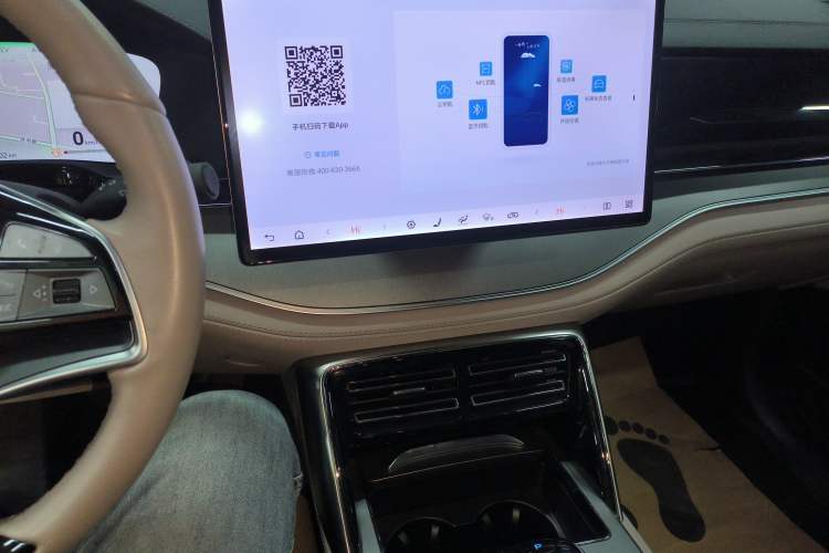 Used BYD Tang New Energy 2024 DM-i Glory Edition 112KM Flagship Model Audio And AC Panel