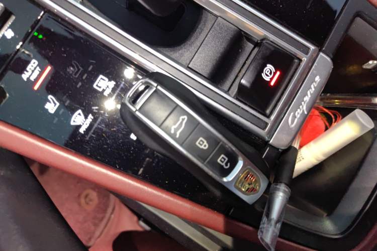 Used Porsche Cayenne 2019 Cayenne 3.0T Vehicle Key