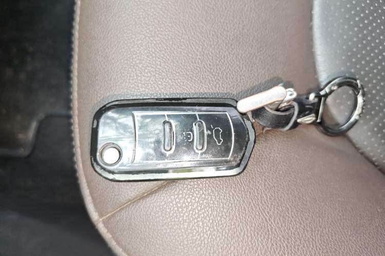 Used GAC Trumpchi GS4 2015 200T Manual Luxury Edition Vehicle Key