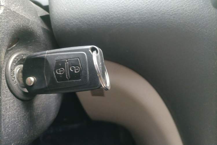 Used Bestune B50 2013 1.6L automatic luxury version
