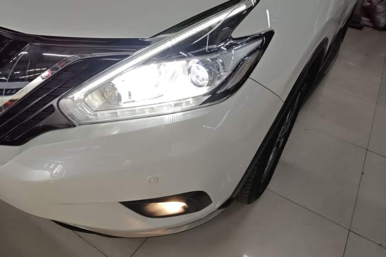 Used Nissan Murano 2021 2.5L XL Two-Wheel Drive Smart Connect Luxury Edition Left Front Headlight
