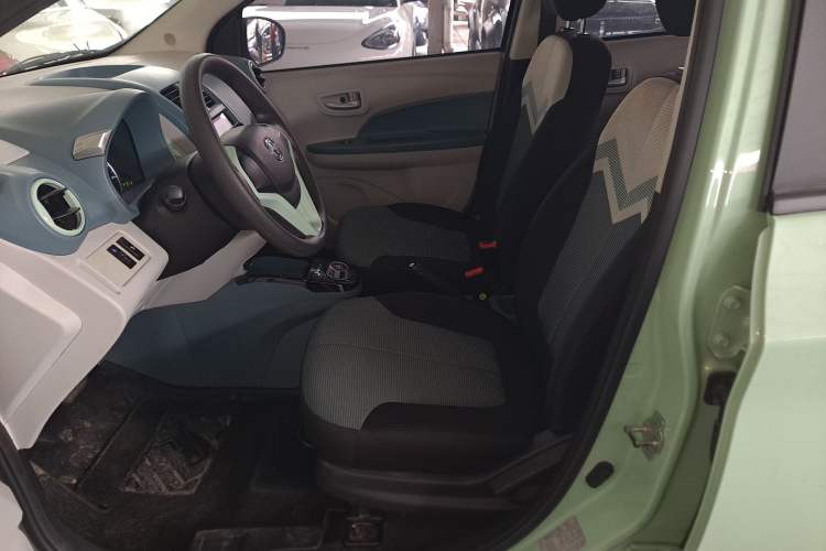 Used CHANGAN Benni E-Star 2021 National Edition Xinyi Version (Fast-Charging Edition) Lithium Iron Phosphate (31.95 kWh) Left Front Seat