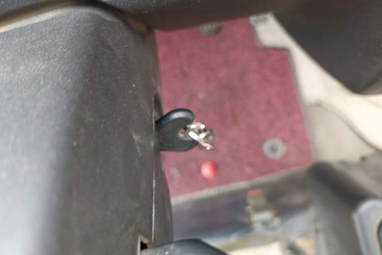 Used Wuling Zhiguang 2013 1.0L Practical Version
